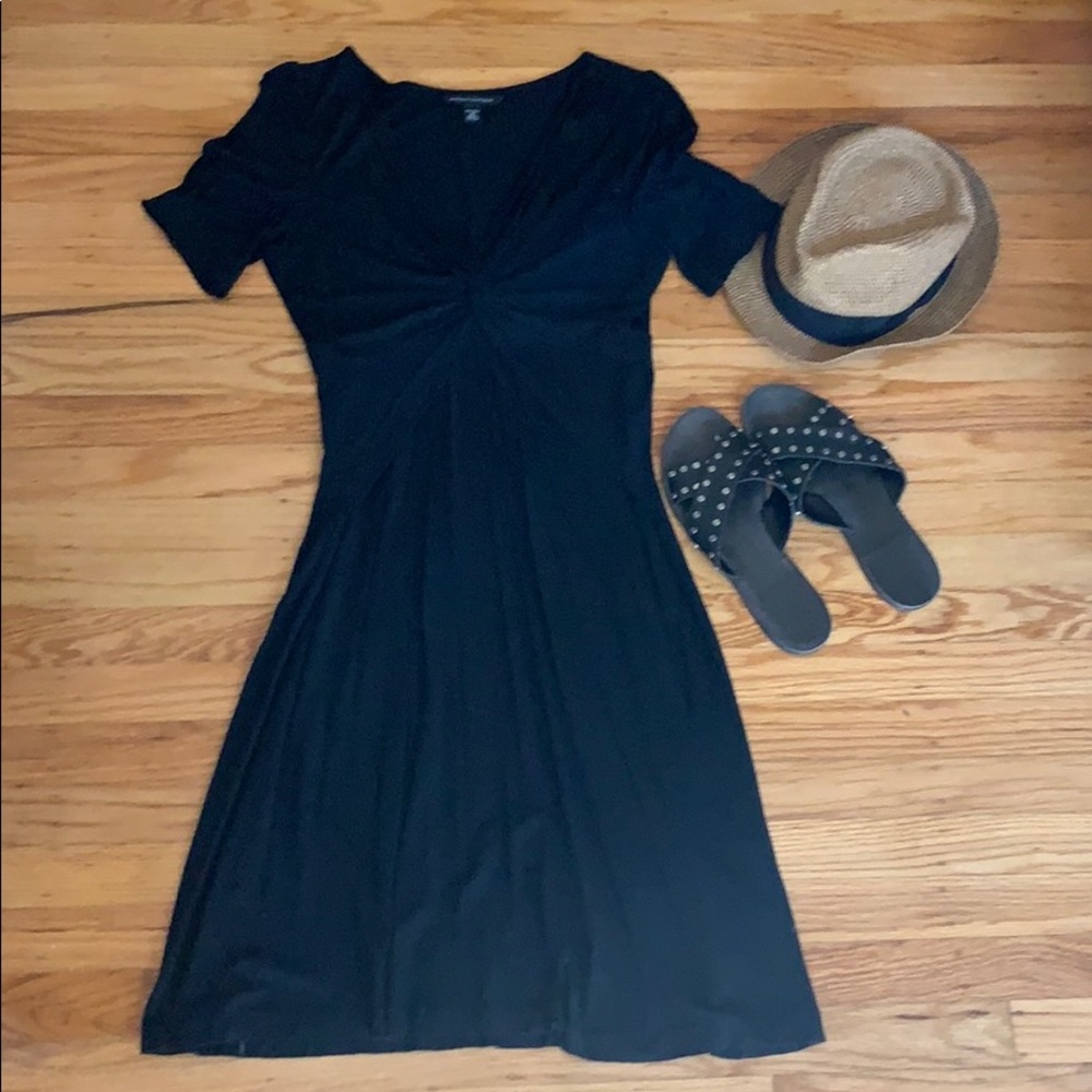 Black Banana Republic v neck stretch dress